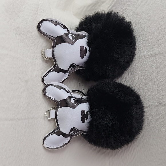 Boston Terrier / French Bulldog Dog Keychains Pom Pom Black White Set of 2 NWOT - Picture 3 of 15